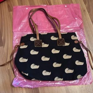 Dooney & Bourke bag